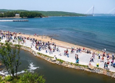 Дальний Восток России &ndash; это регион, известный своими уникальными природными ландшафтами, богатым культурным наследием и разнообразием курортов.
