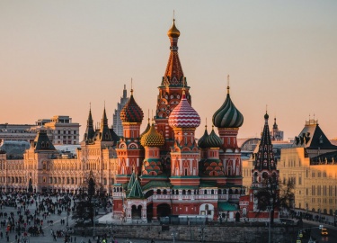 Путешествие в Россию - это увлекательное приключение, которое открывает перед вами множество тайн и красот. Страна с огромной историей, богатой кул...