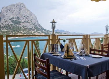 Национальная кухня Крыма &mdash; это уникальное сочетание влияний различных культур, которые оказывали влияние на этот регион на протяжении многих ...